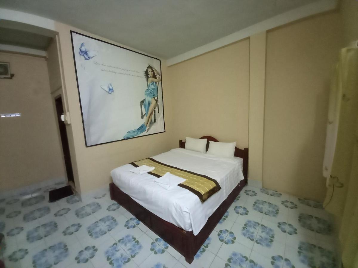 Vang Vieng Queen'S- Mountain View Hotel ภายนอก รูปภาพ
