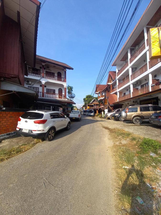 Vang Vieng Queen'S- Mountain View Hotel ภายนอก รูปภาพ